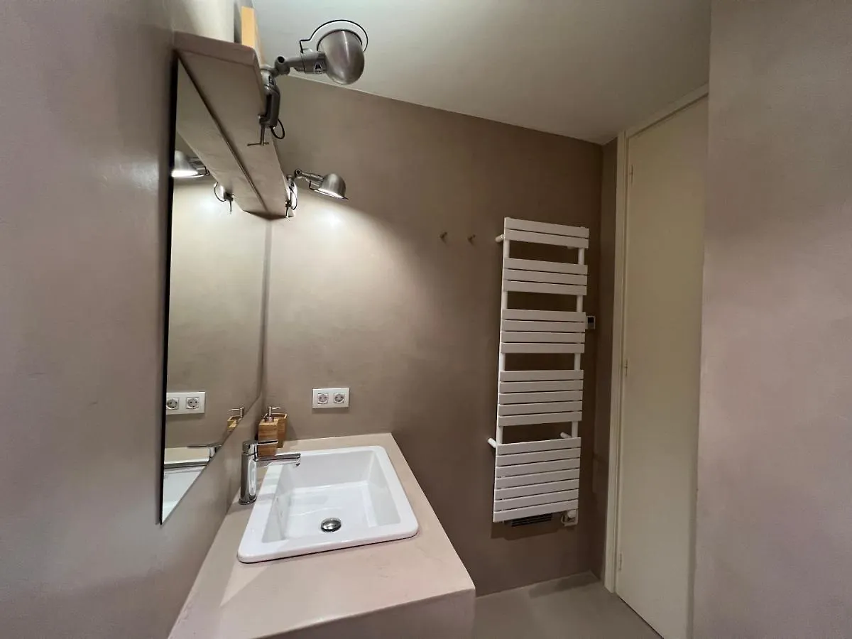 Impals Apartamento 12